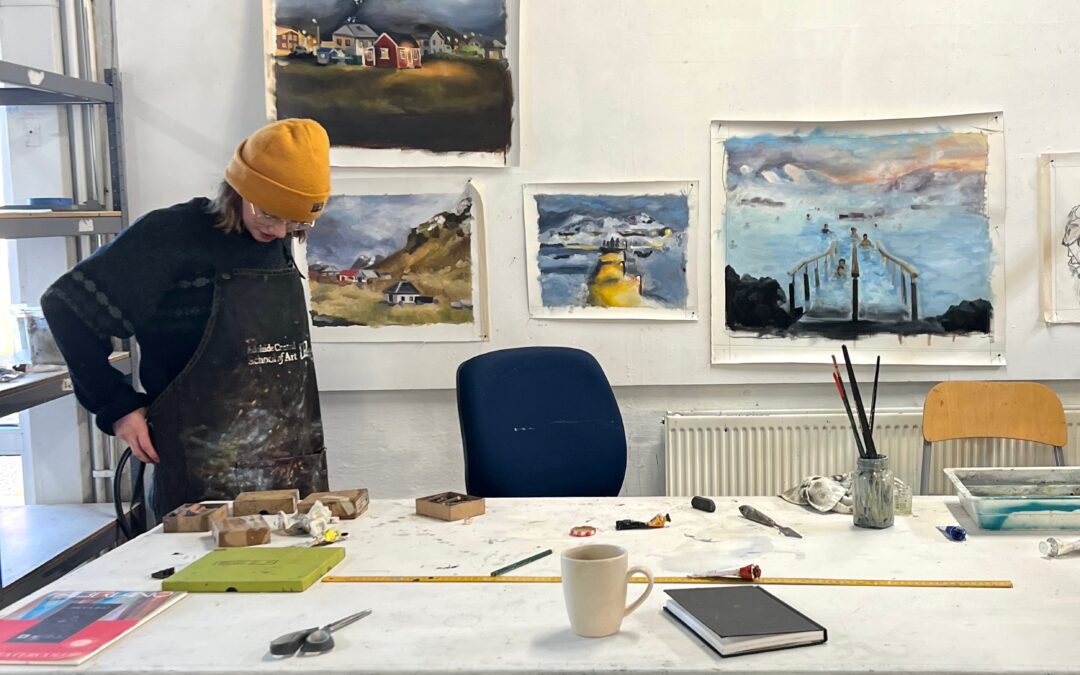 Artist in Residence – Kate Hendry